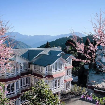 Norbu Ghangh Retreat & Spa Pemayangtse Ngoại thất bức ảnh
